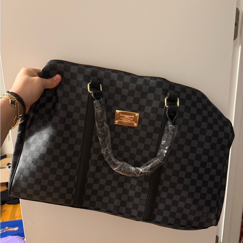 Luxury Duffle Bag LV